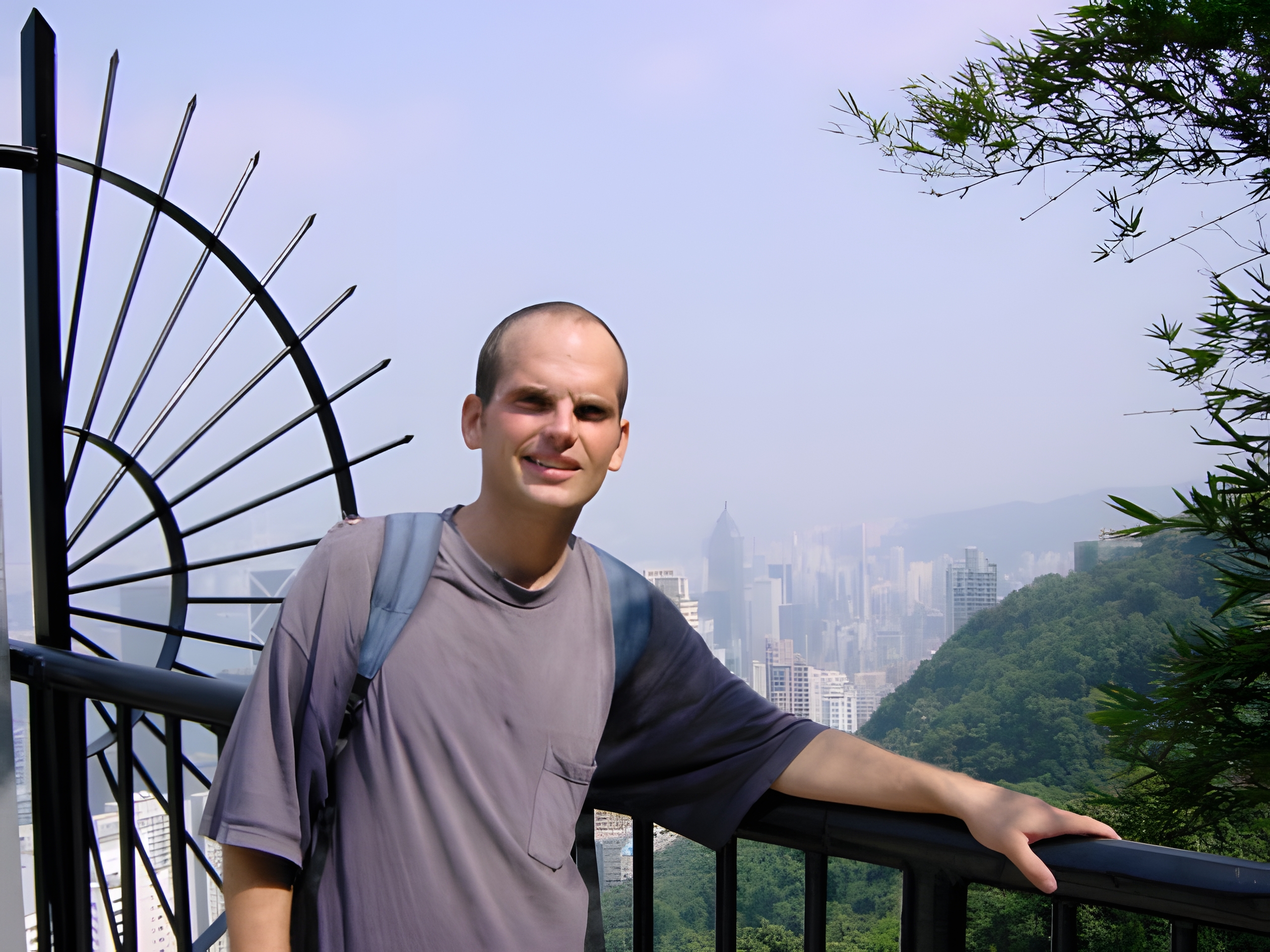 Hkong
